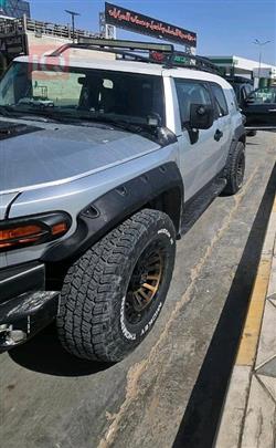 تويوتا إف جي كروزر